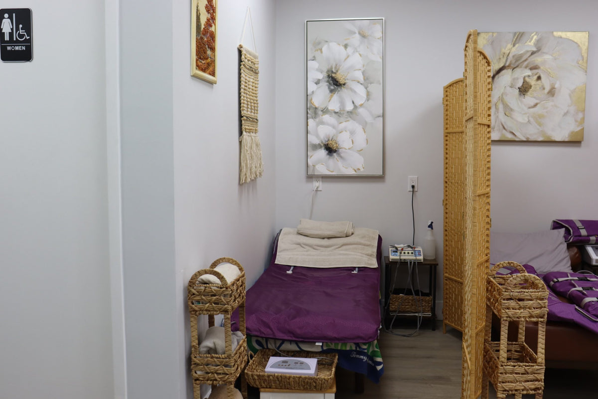 A treatment room at Island of Health